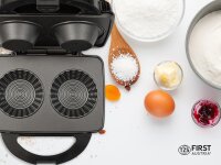 TZS First Austria Waffeleisen, Waffelk&ouml;rbchen Waffelh&ouml;rnchen 600 W antihaftbeschichtet, Edelstahl, &Atilde;&oelig;berlaufschutz, schwarz