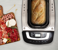 TZS First Austria Brotbackautomat mit 2 Knethaken 900-1200g | Marmelade und Teig-Programm | Glutenfrei-Programm | Einstellbarer Br&auml;unungsgrad | Startverz&ouml;gerung-Funktion 800W 12 Automatikprogramme
