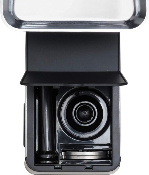 TZS First Austria elektrischer Fleischwolf, 1800 Watt mit Wurstaufsatz | 3 Lochscheiben | 2 Wurstaufs&auml;tze | Kibbe-Aufsatz f&uuml;r gef&uuml;llte Fleischb&auml;llchen | Edelstahl Schneidemesser mit 4 Klingen