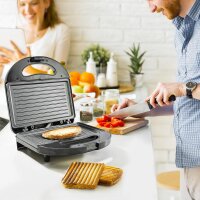 TZS First Austria Sandwichmaker mit Grillplatte 800 Watt, Tischgrill, widerstandsf&auml;higer Antihaftbeschichtung, kompakter Kontaktgrill Edelstahlverblendung