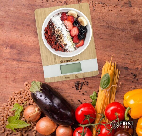 TZS First Austria Digitale K&uuml;chenwaage, K&uuml;chenger&auml;t zum Abwiegen von Lebensmitteln, Digitalwaage zum Wiegen von Zutaten bis 5 kg max., Briefwaage, in Holz/Wei&szlig;