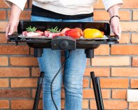 TZS First Austria Standgriller, 2000 Watt Elektrogrill mit Temperaturregler und W&auml;rmereflektor Gartengrill mit Standf&uuml;&szlig;en Grillfl&auml;che: 45cm x 22cm Inklusive Windfang Barbecue Elektrisch BBQ Tischgrill